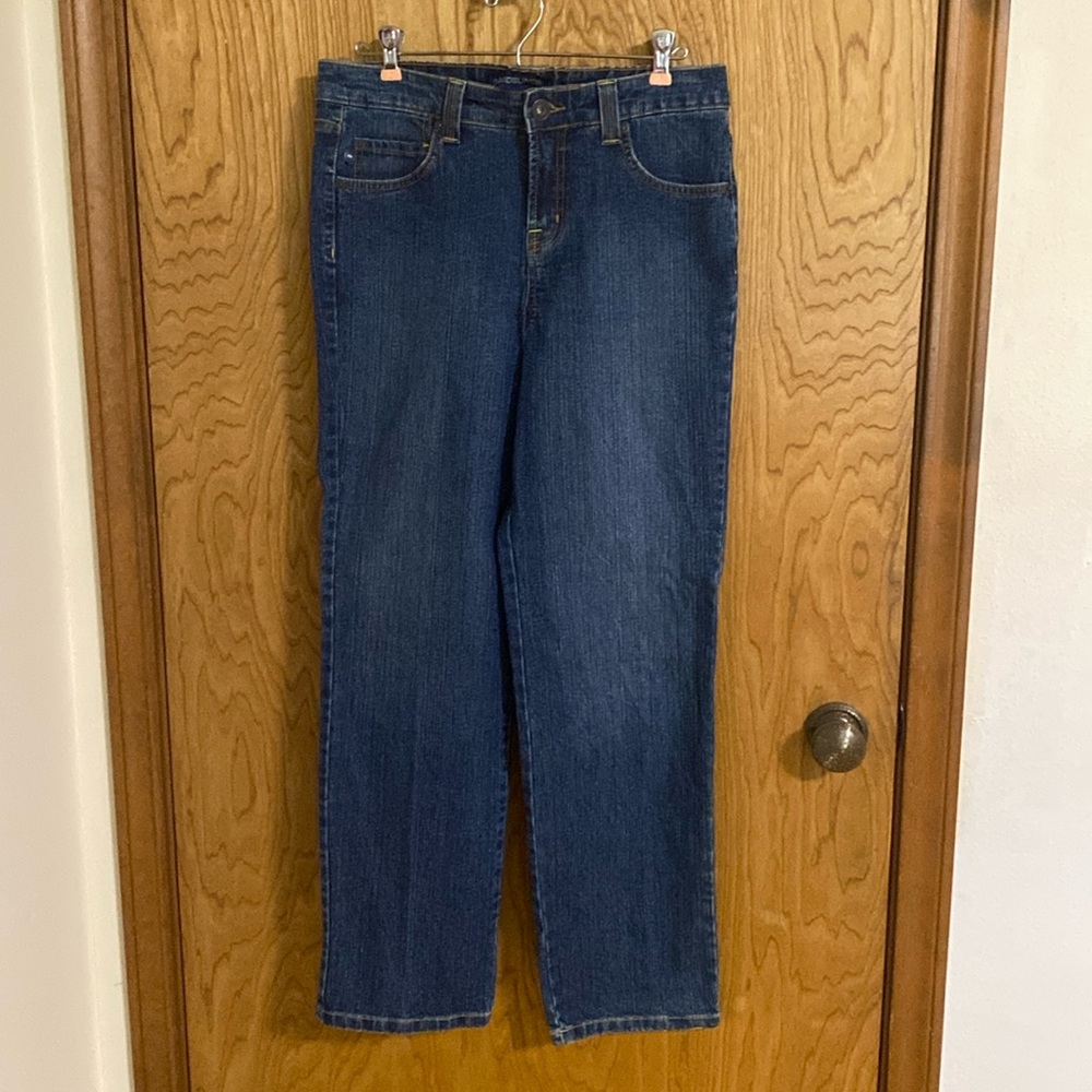 Women BandolinoBlu Mandie Classic Fit Jeans, Size 6 in Great Condition